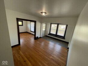 4817 E 9th St in Indianapolis, IN - Building Photo - Building Photo