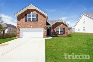 2023 Fiona Way in Spring Hill, TN - Building Photo