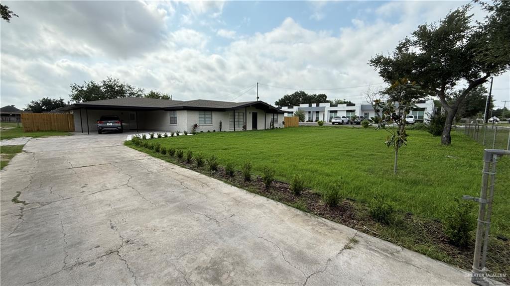 2216 N Jackson Rd in Edinburg, TX - Building Photo