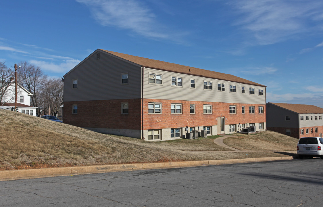 Cypress Garden Apartments in Baltimore, MD - Building Photo