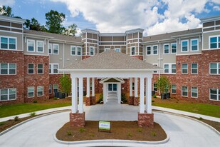 Azalea Senior Village in Hoschton, GA - Building Photo