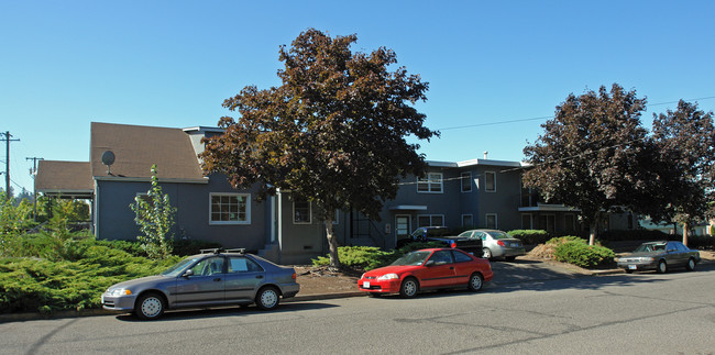 1884 Garden Ave in Eugene, OR - Building Photo - Building Photo