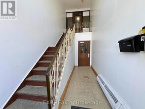 6049-6049 Culp St in Niagara Falls, ON - Building Photo - Building Photo