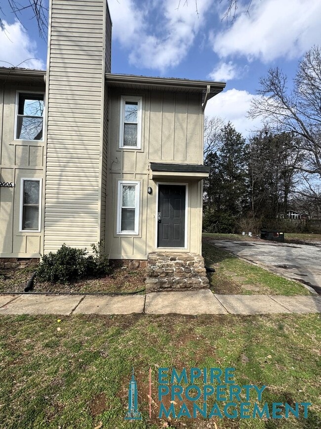 9006 Mahogany Row SE in Huntsville, AL - Building Photo - Building Photo