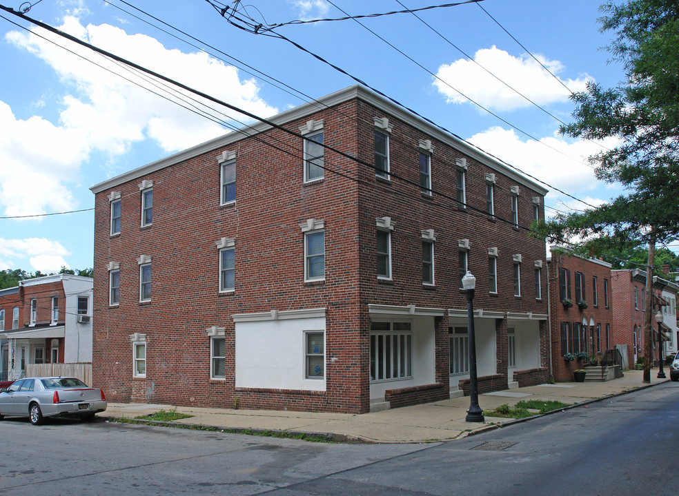 712-716 W 9th St in Wilmington, DE - Building Photo