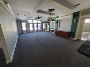 38409 Tee Time Rd in Dade City, FL - Building Photo - Building Photo