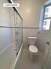 235 E 27th St in New York, NY - Building Photo - Building Photo