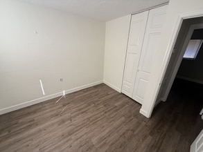 508 9th Ave E in Bradenton, FL - Foto de edificio - Building Photo