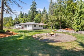 36088 Tree Farm Rd in Scio, OR - Building Photo - Building Photo