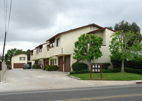 2556 Santa Ana Ave Apartments