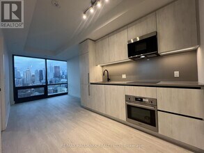 35 Parliament St in Toronto, ON - Building Photo - Building Photo