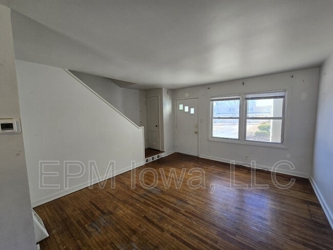 235 Madison St in Waterloo, IA - Building Photo - Building Photo