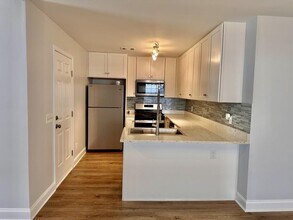 2651 St Charles Ln NW in Kennesaw, GA - Building Photo - Building Photo