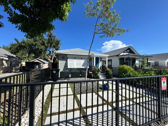 322 S L St in Lake Worth Beach, FL - Building Photo - Building Photo