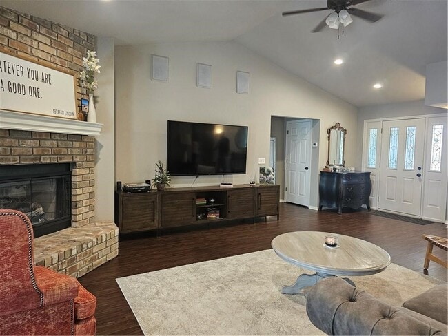 property at 28 McKenzie Dr