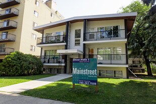Oliver Place 2 in Edmonton, AB - Building Photo