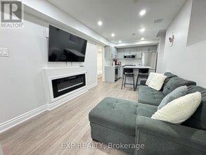 164 Morningside Dr in Halton Hills, ON - Building Photo - Building Photo