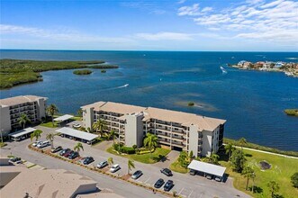 8211 Brent St in Port Richey, FL - Building Photo - Building Photo