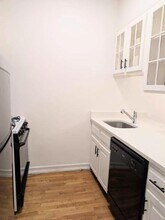 443 W 50th St in New York, NY - Building Photo - Building Photo