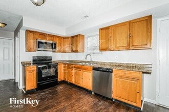 3009 Metz Ct in Indianapolis, IN - Building Photo - Building Photo