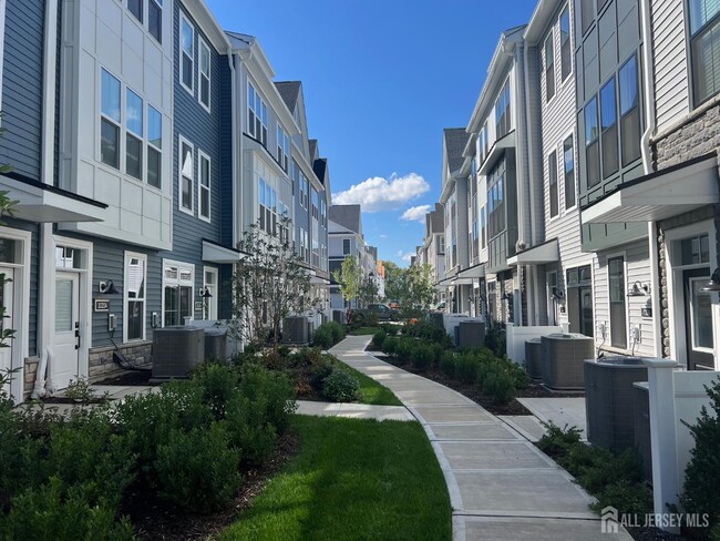 10106 Donatello Dr in Princeton, NJ - Foto de edificio - Building Photo