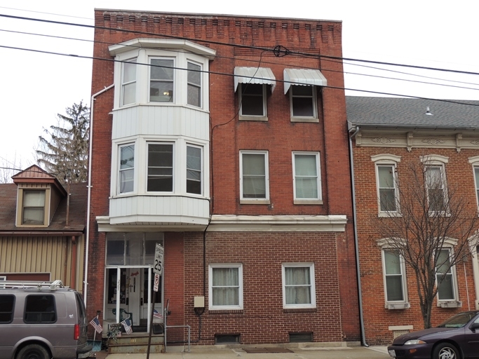 227 Carlisle St in Hanover, PA - Foto de edificio