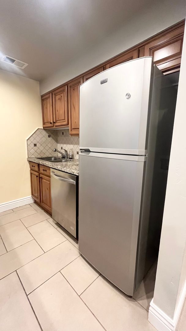 property at 5676 Meadow Ln