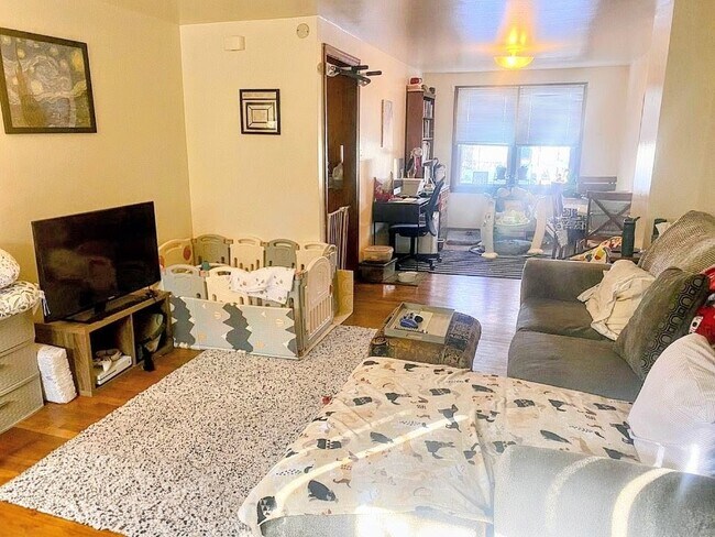 property at 87 N Sprague Ave