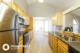 5007 Swallow Dr in Land O Lakes, FL - Building Photo - Building Photo