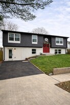 6818 Ben Franklin Rd in Springfield, VA - Building Photo