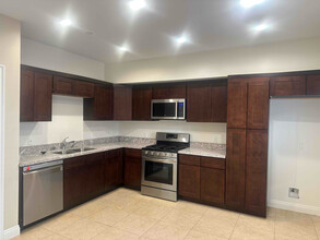 1522 Lomita Blvd in Los Angeles, CA - Building Photo - Building Photo