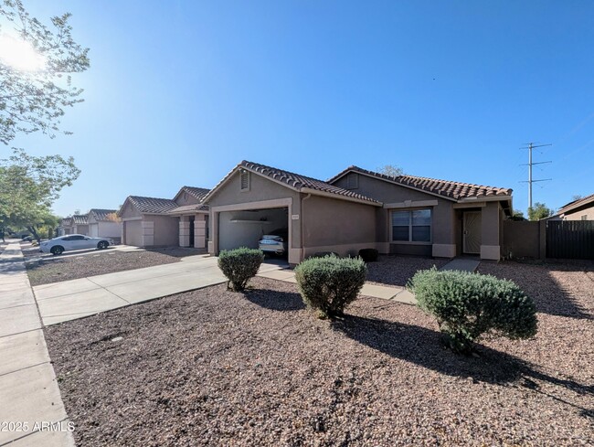 property at 3008 W Running Deer Trl