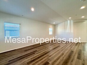 15387 Patton St in Victorville, CA - Building Photo - Building Photo