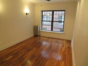 2332 S Michigan Ave in Chicago, IL - Building Photo - Building Photo