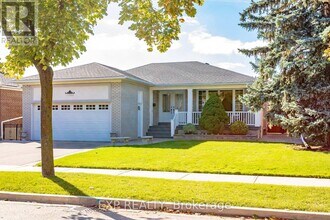 78 Brampton Rd in Toronto, ON - Building Photo - Building Photo