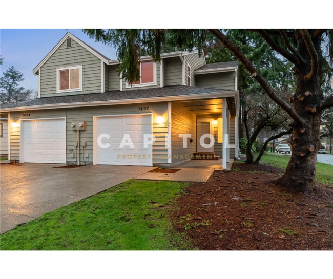 property at 1402 5th Ave SW