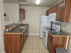 11050 W Garverdale Ln in Boise, ID - Building Photo - Building Photo