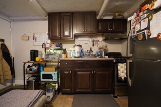 1683 Commonwealth Ave in Boston, MA - Building Photo - Building Photo