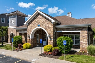 Diamond Club Apartments in Warrensburg, MO - Building Photo