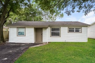 4423 73rd St N in St. Petersburg, FL - Building Photo