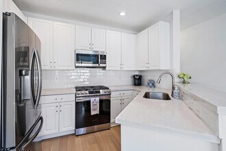 114 Evergrene Pkwy in Palm Beach Gardens, FL - Building Photo - Building Photo