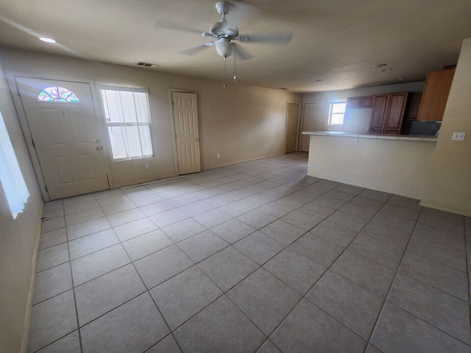 6442 Smoketree Ave in Twentynine Palms, CA - Building Photo