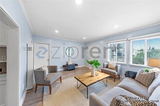 9320 Ives St in Bellflower, CA - Building Photo - Building Photo