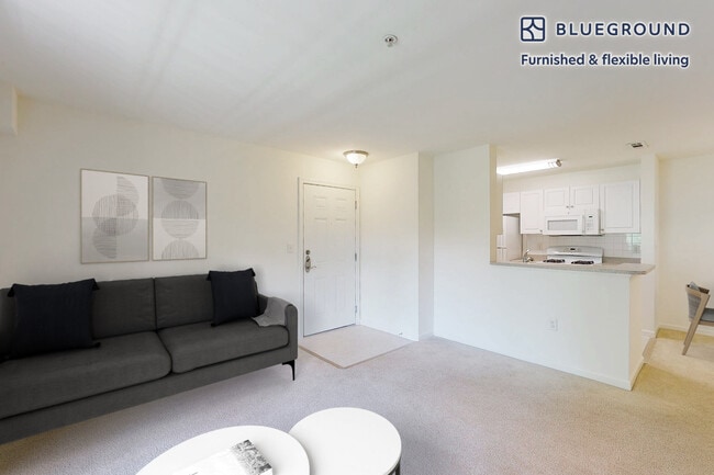 1000 Avalon Dr, Unit SI FL3-ID5967A in Acton, MA - Foto de edificio - Building Photo