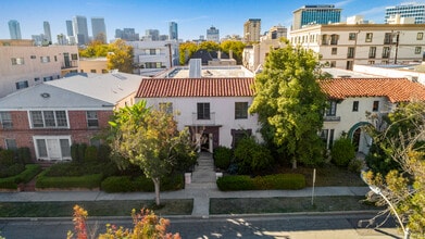 145 S Elm Dr in Beverly Hills, CA - Building Photo - Building Photo