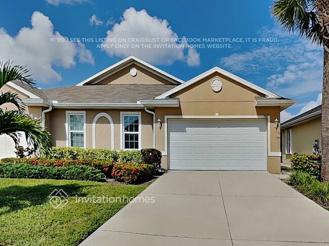 7545 W Lenox Cir