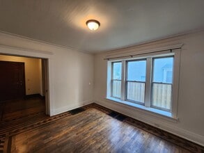 122 N Lawe St in Appleton, WI - Building Photo - Building Photo