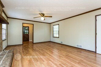 672 Bankshire Dr in Suwanee, GA - Building Photo - Building Photo