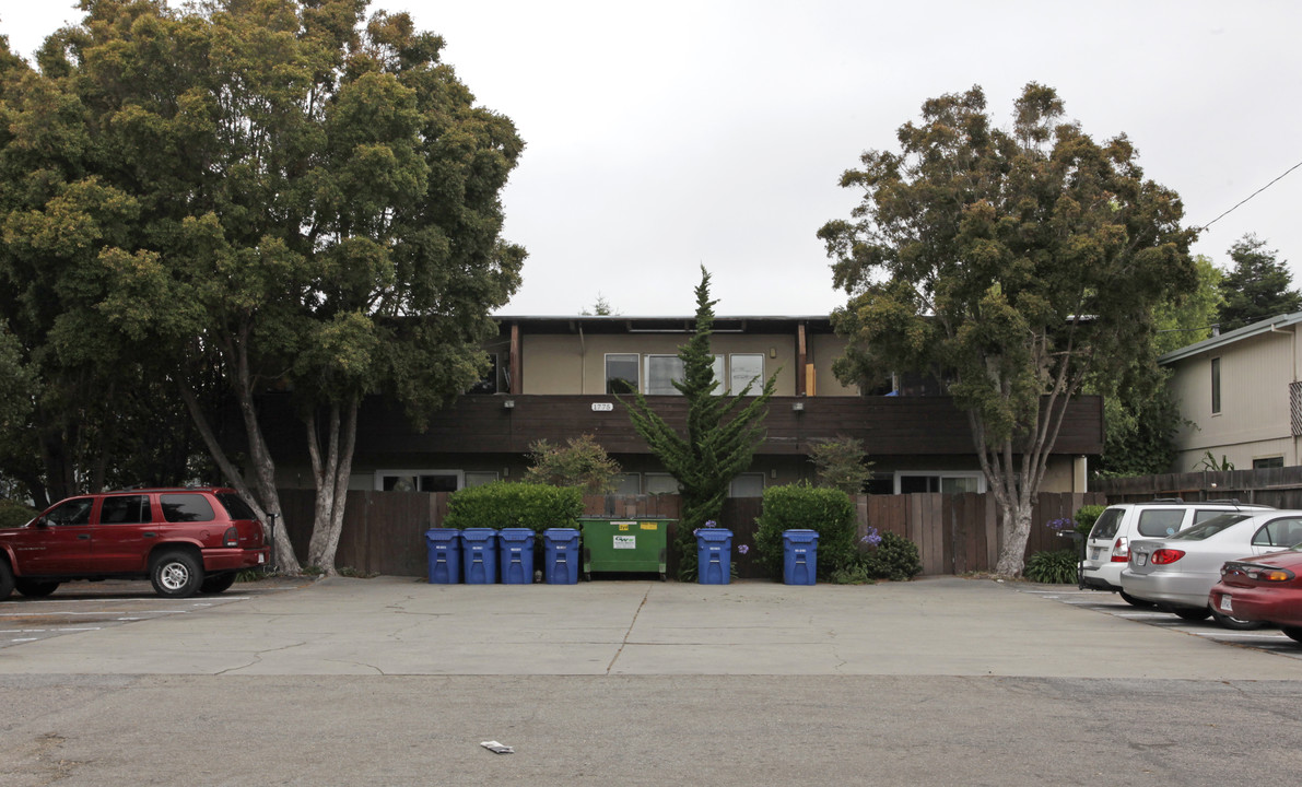 1775 Kinsley St in Santa Cruz, CA - Building Photo