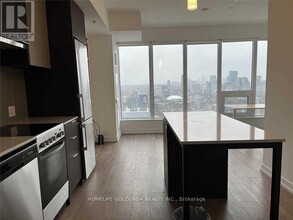 203-2203 College St in Toronto, ON - Building Photo - Building Photo